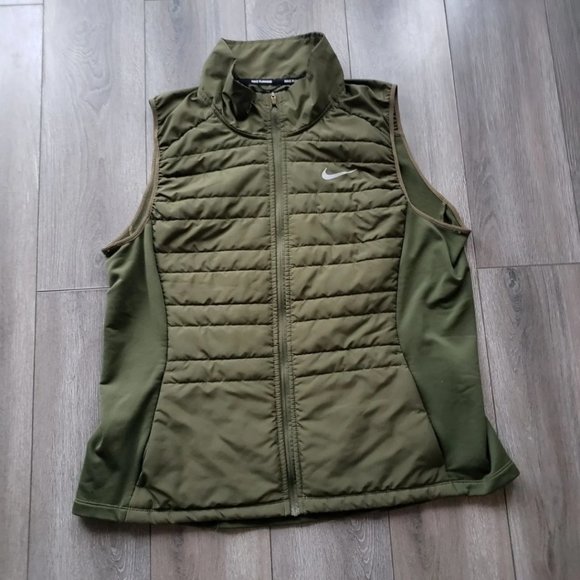 Nike Jackets & Blazers - Nike Vest